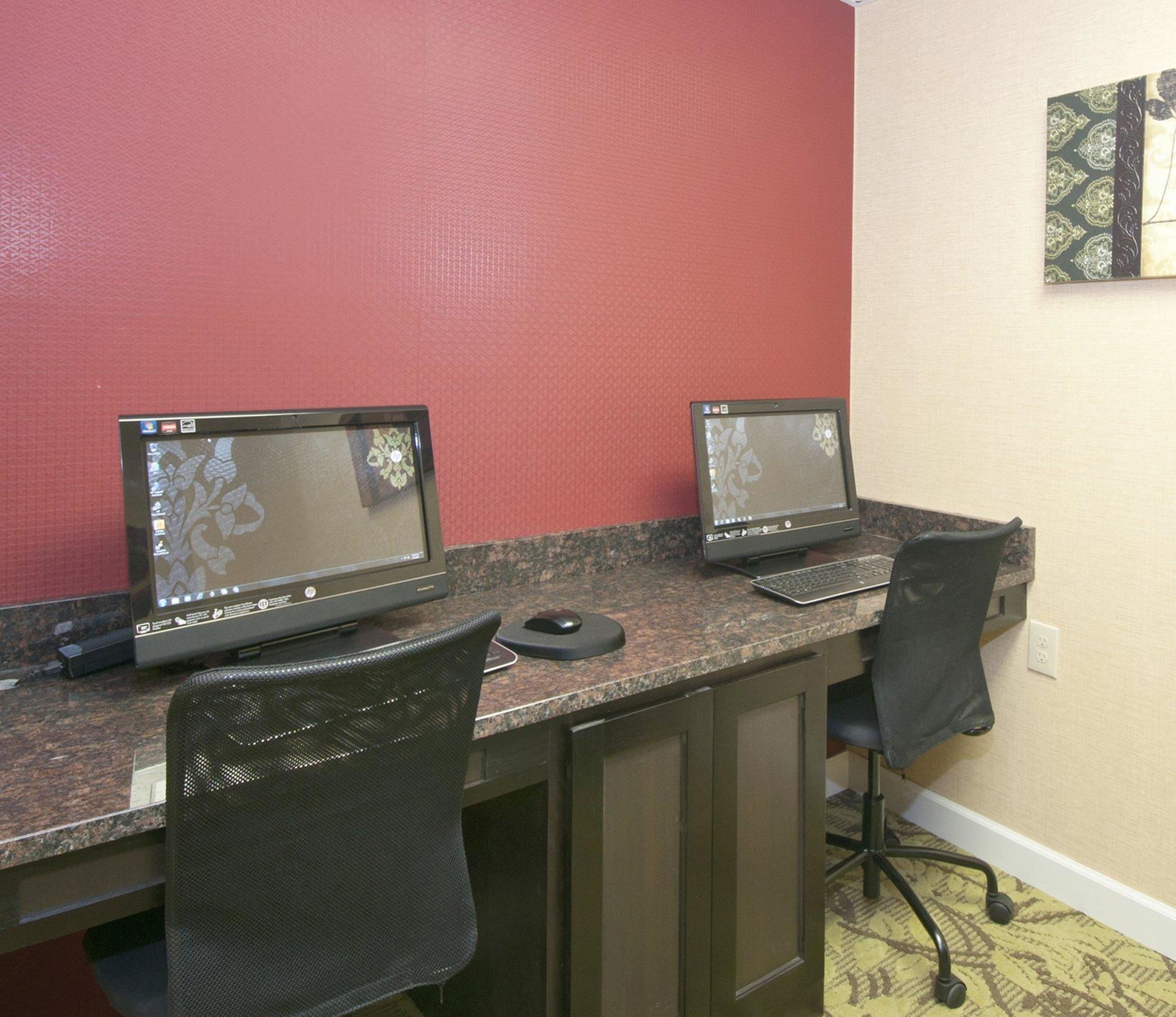 At The Peachtrees, Ascend Collection Hotel