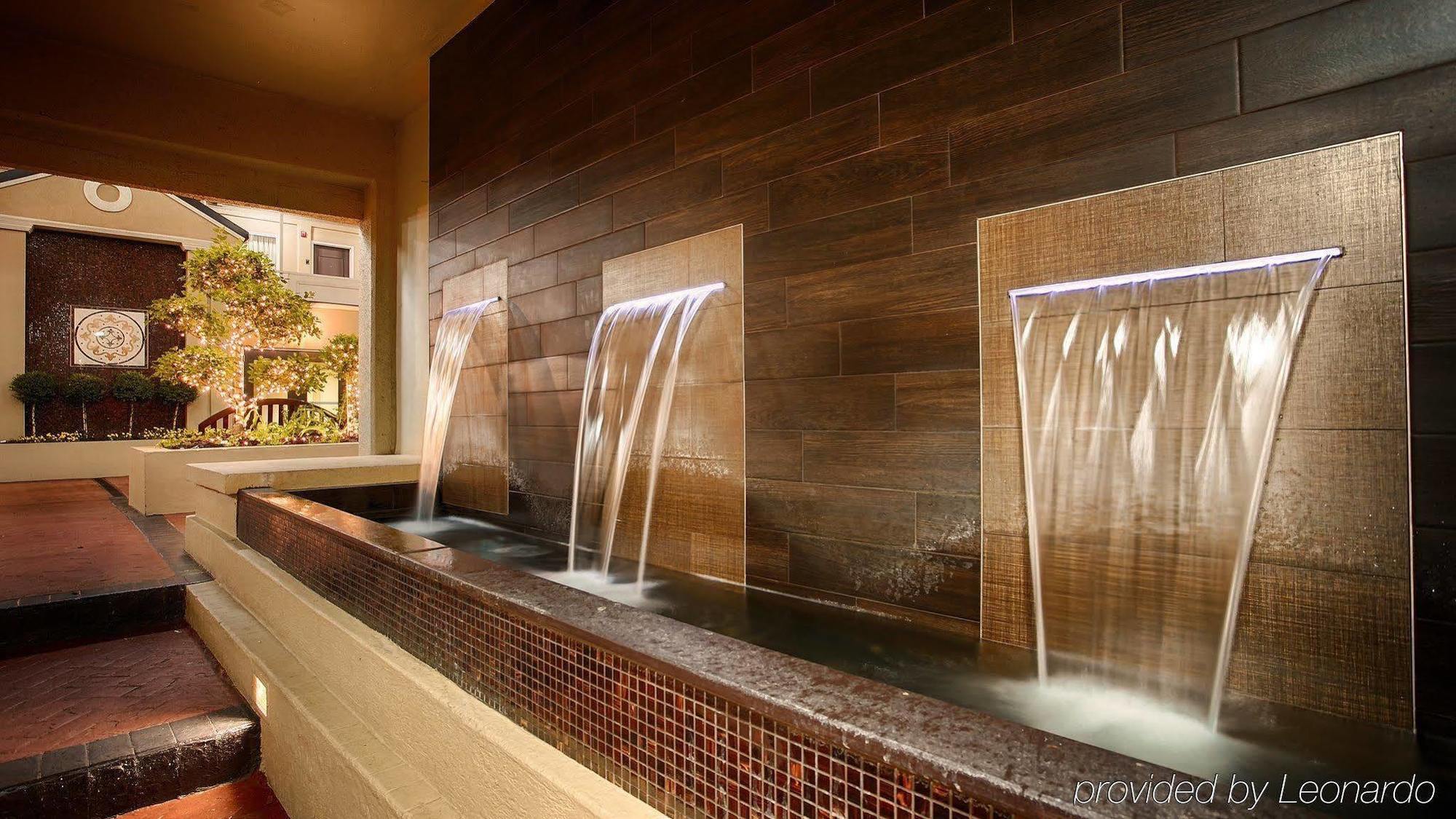 At The Peachtrees, Ascend Collection Atlanta